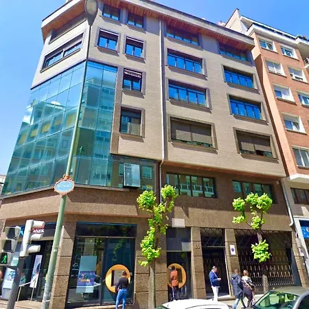 Lasuiza アパート ビルバオ