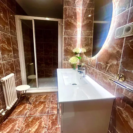 Lasuiza Apartment *